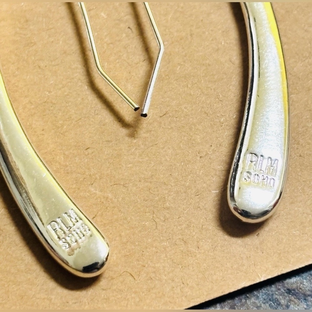 Robert Lee Morris RLM Soho Silver Tear Drop Earrings - Picture 3 of 4